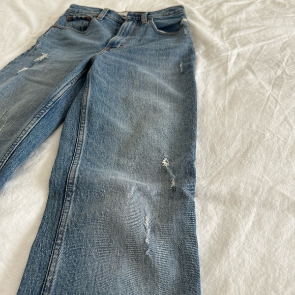 Abercrombie Ultra High Rise 90s Straight Jeans - Picture 9 of 16